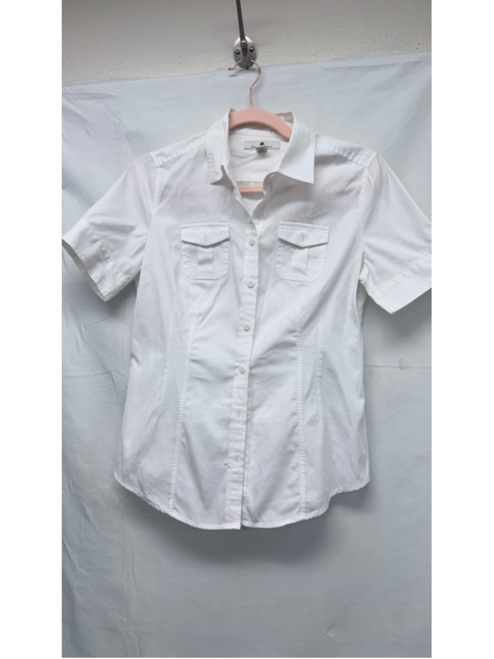 Women's Banana Republic White Button Down Shirt Size S